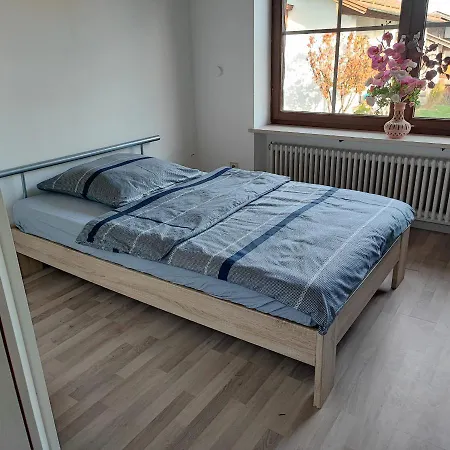アパート Ferienwohnung Bini